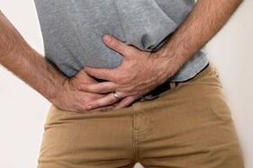 Douleur dans le bas-ventre avec prostatite